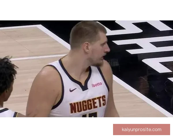 约基奇准绝杀带领掘金击败太阳 斩获23分17篮板17助攻稳居西部前四