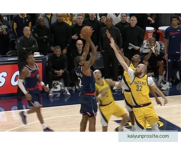 历史第20人！莱昂纳德连续53场得分破20将追平贝勒纪录